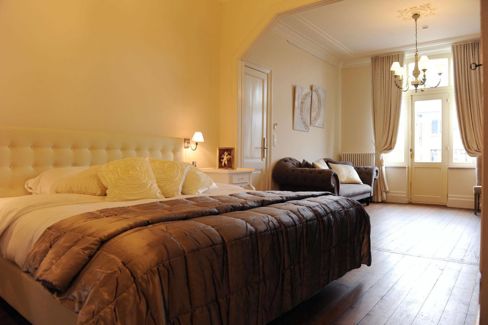 Charmehotel Villa Saporis 하셀트 외부 사진